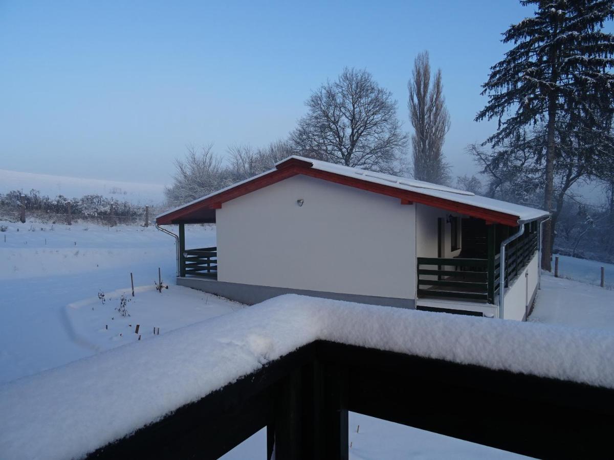 Kisrejtek Apartmanhaz Lispeszentadorján Buitenkant foto